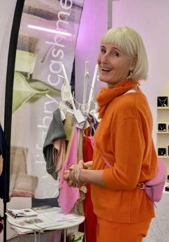 Uli Fabry mit ihrer Cashmere-Kollektion